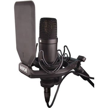 Rode-NT1-Kit-Großmembran-Kondensatormikrofon-mit-SMR-Spinne